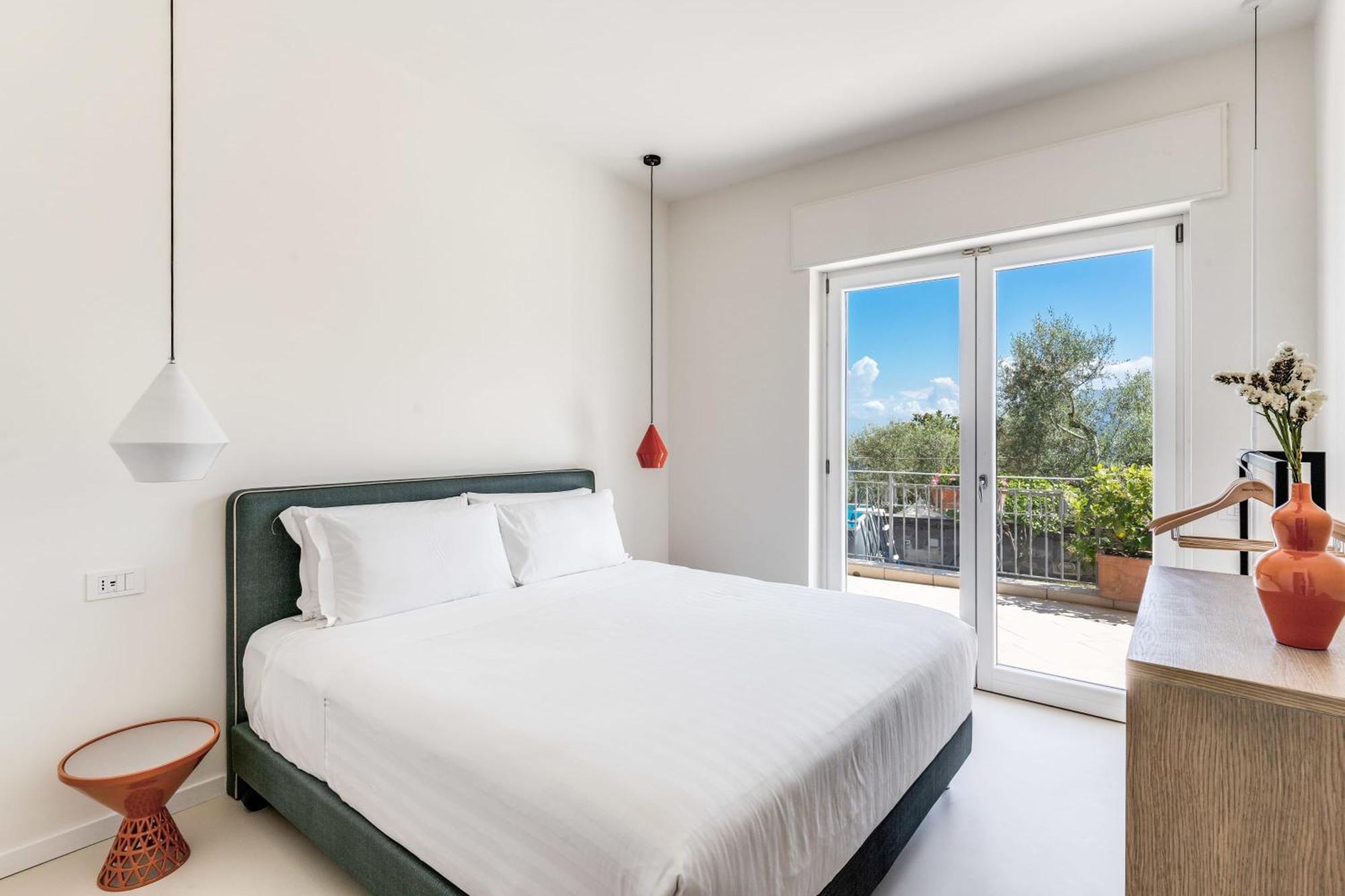 Villa Milena Modern Elegance Views And Guest Services Sorrento Exterior foto